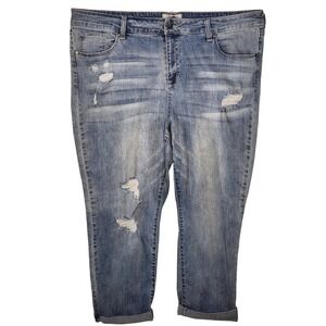 Molly & Isadora Distressed Denim Blue Capris Red Accent‎ Detail Plus Size 22